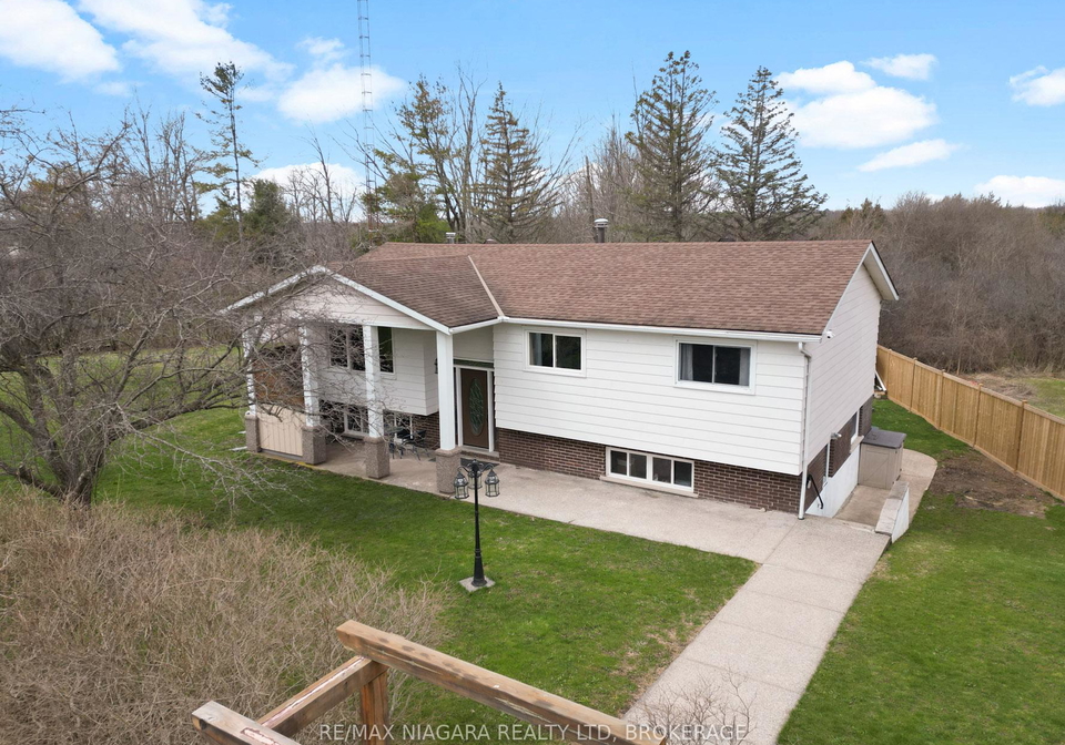 883-ridge-road-n-fort-erie-ontario-x12972946