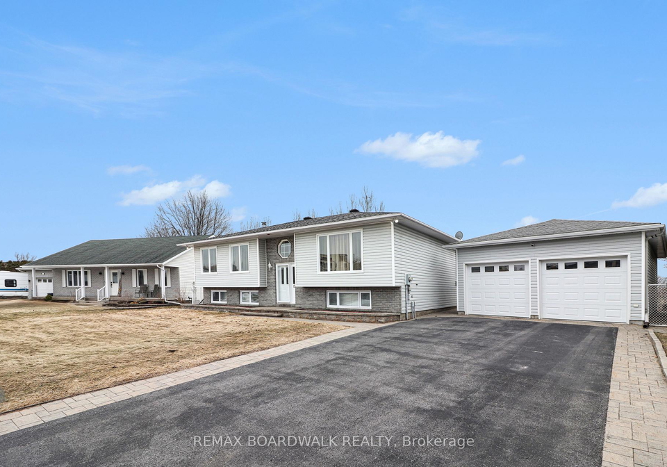 12-sauve-terrace-casselman-ontario-x12973178