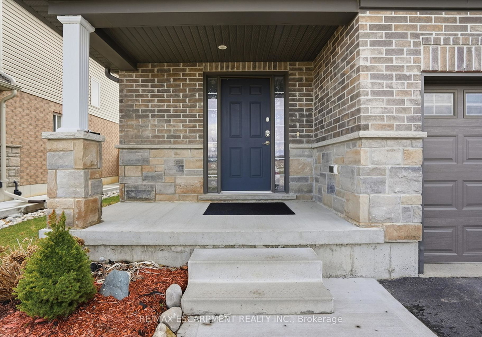 39-butler-cove-road-stratford-ontario-x12973406