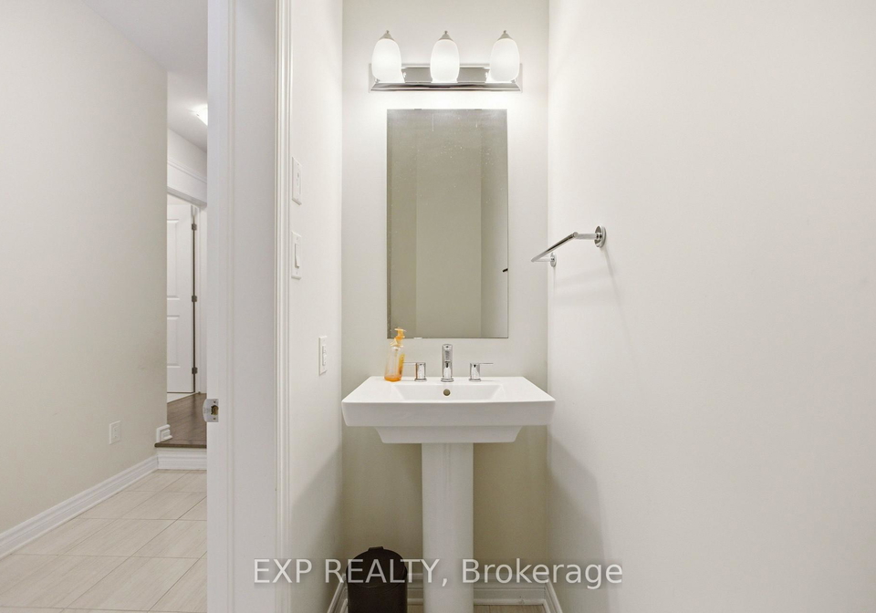 110-jardiniere-street-ottawa-ontario-x12973428