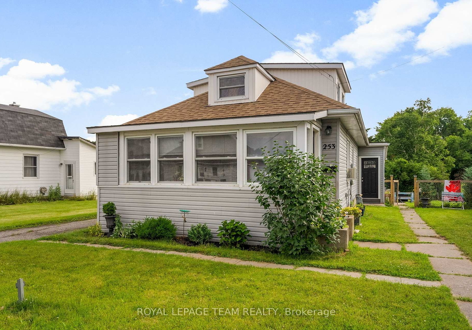253-mclean-street-renfrew-ontario-x12973434