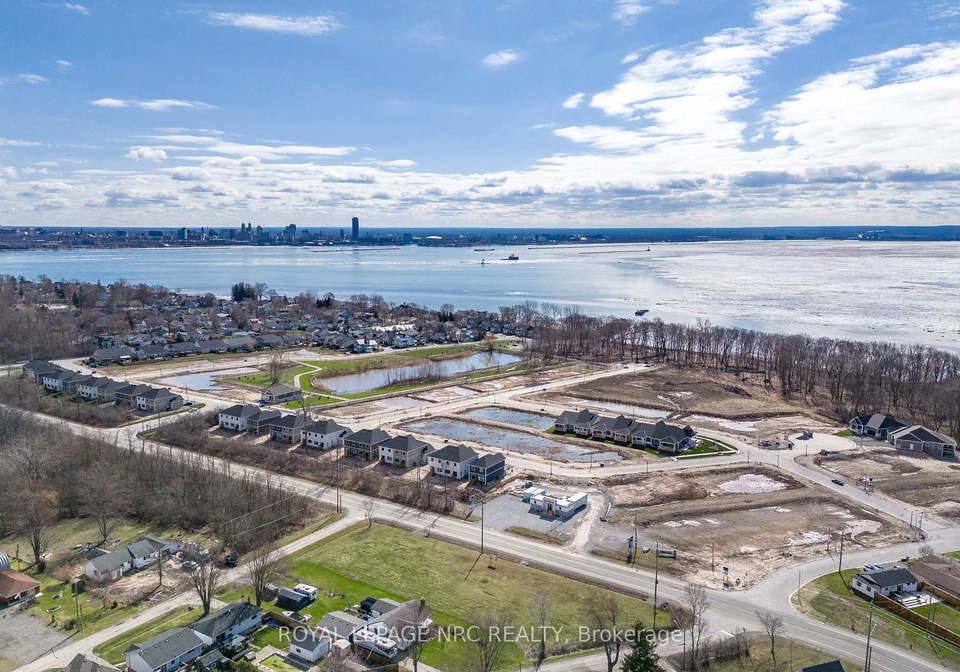 586-seneca-drive-fort-erie-ontario-x12973660