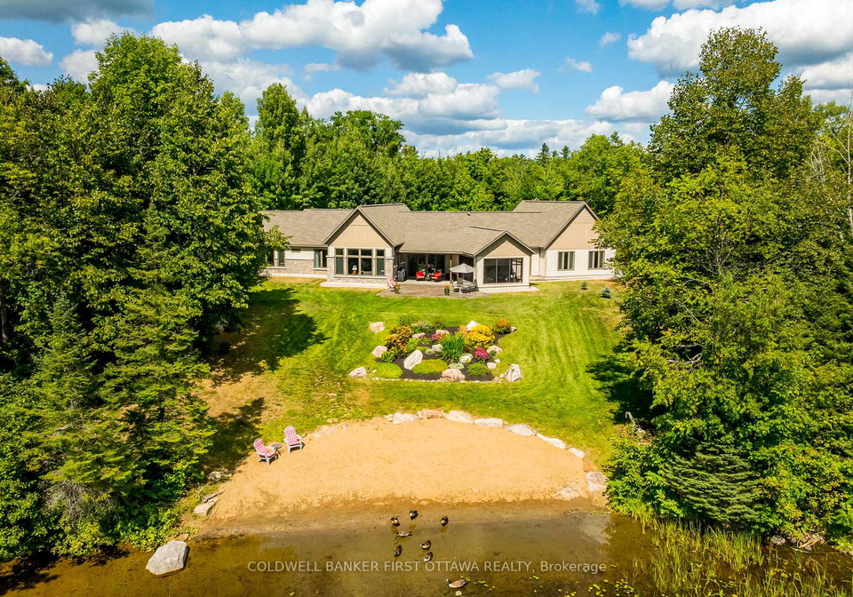 36-cub-scout-crescent-greater-madawaska-ontario-x12973736