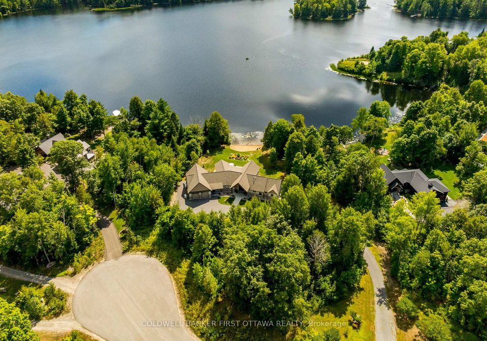 36-cub-scout-crescent-greater-madawaska-ontario-x12973736