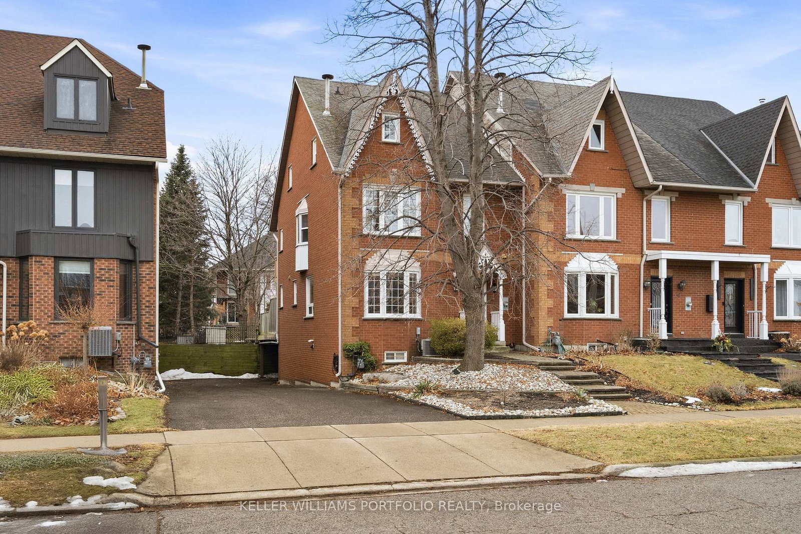 50-edgewater-drive-hamilton-ontario-x12973744