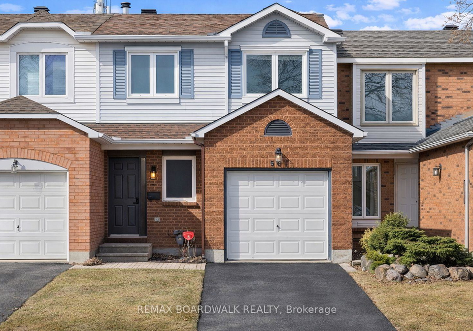 567-latour-crescent-ottawa-ontario-x12974080