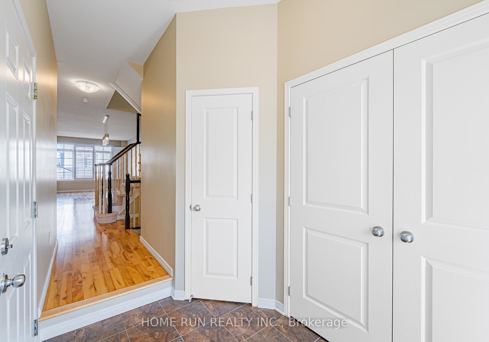 602-pamplona-private-ottawa-ontario-x12974476