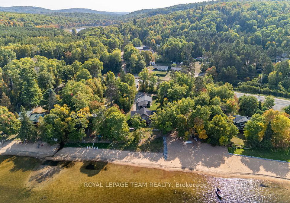 42153b-combermere-road-s-madawaska-valley-ontario-x12974562