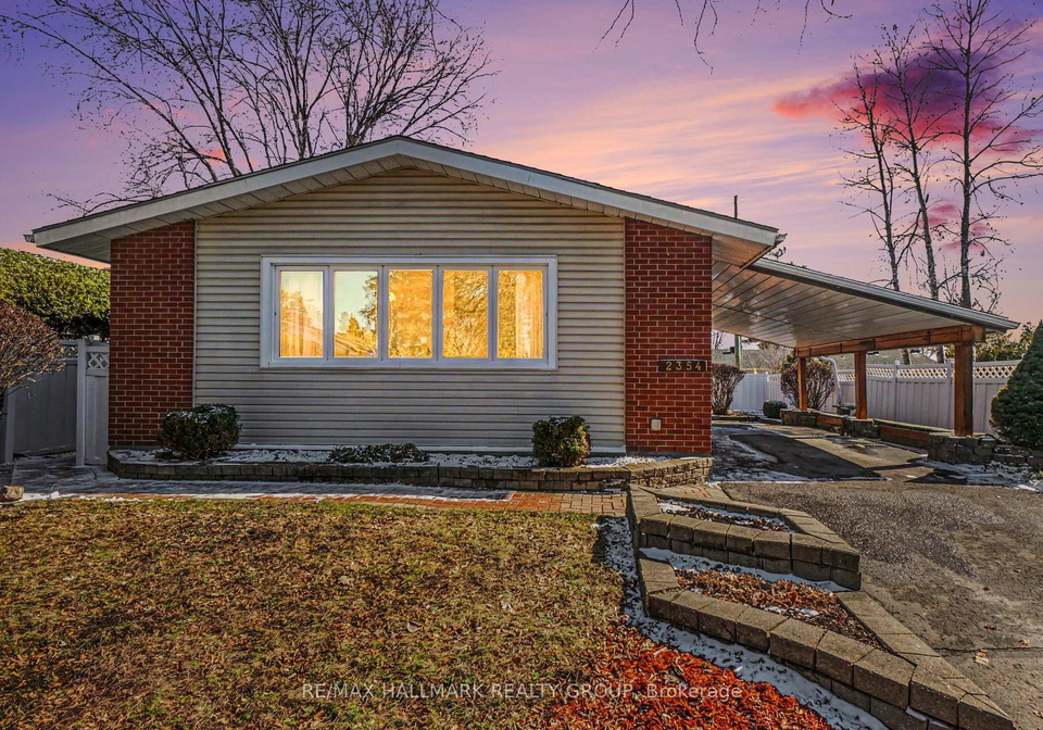 2354-furby-avenue-ottawa-ontario-x12974568