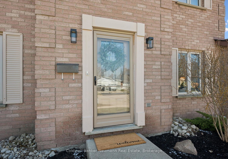 73-pathfinder-crescent-kitchener-ontario-x12974692