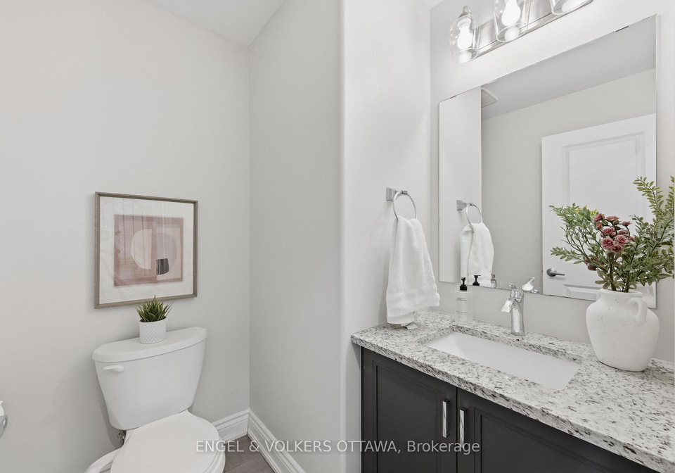 86-porter-street-ottawa-ontario-x12974734