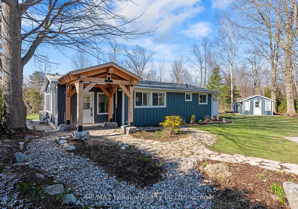 84659-talbot-crescent-bluewater-ontario-x12974778