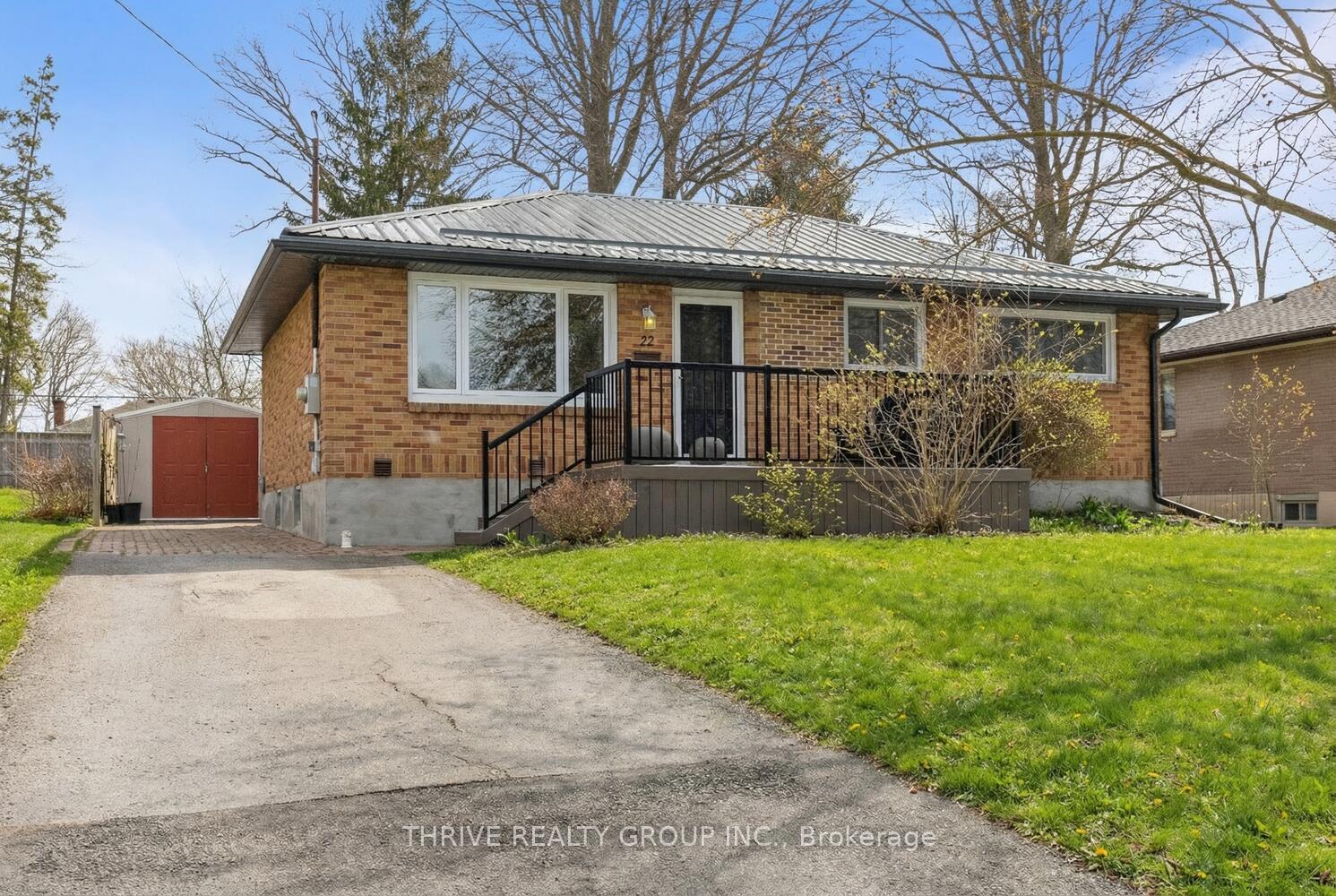 22-thorncrest-crescent-london-south-ontario-x12974800