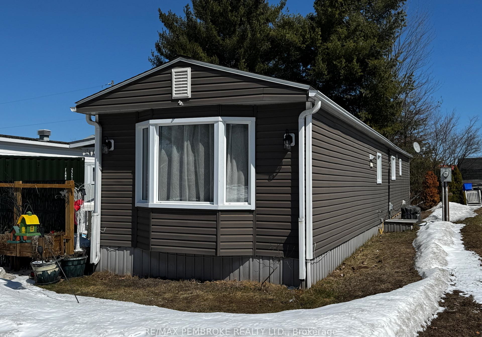 105-pinehurst-estates-petawawa-ontario-x12974870