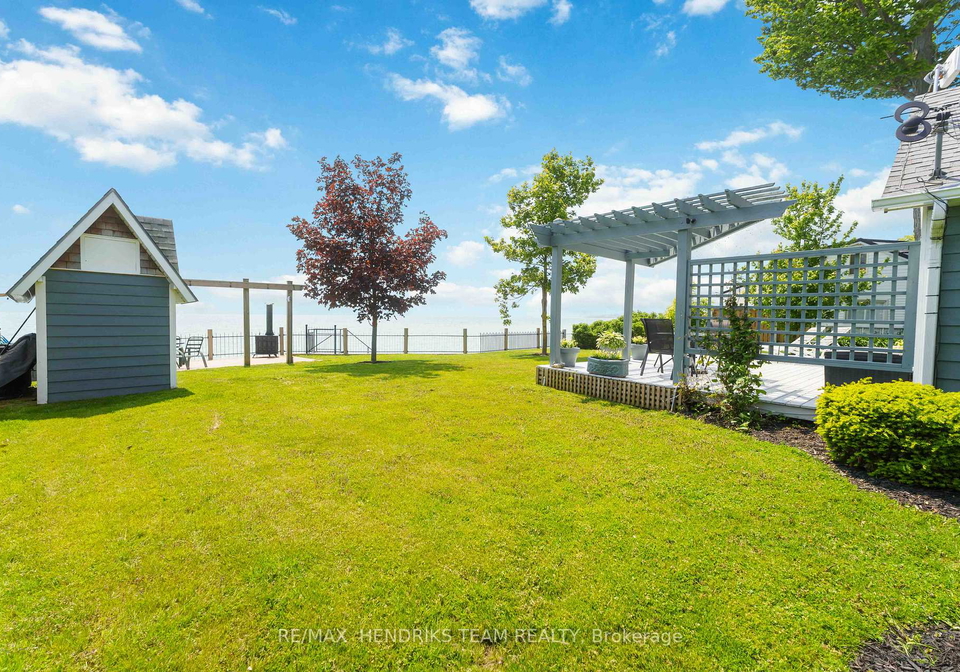 9-shoreline-trail-haldimand-ontario-x12974986