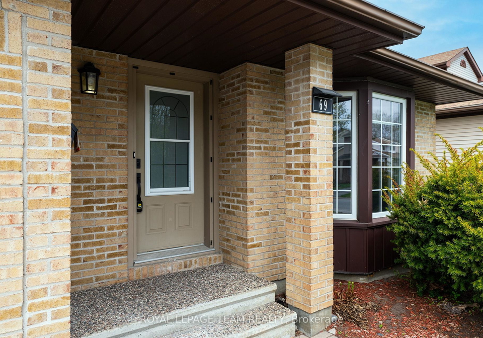69-pinetrail-crescent-ottawa-ontario-x12974994