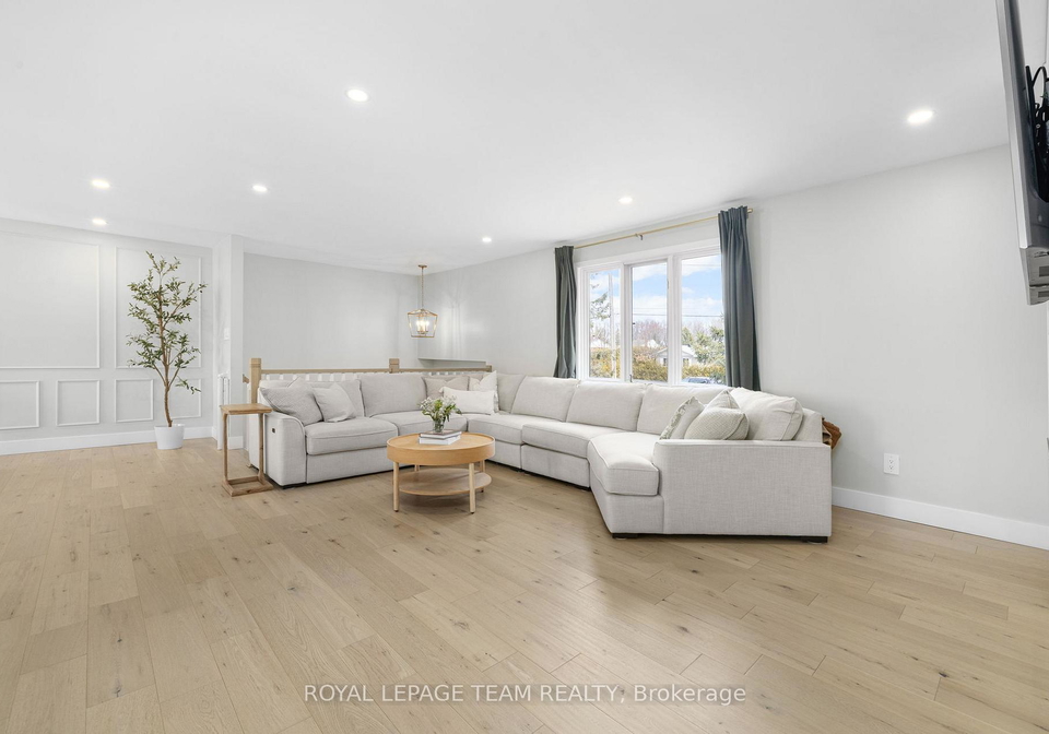 1386-johnston-drive-ottawa-ontario-x12975010