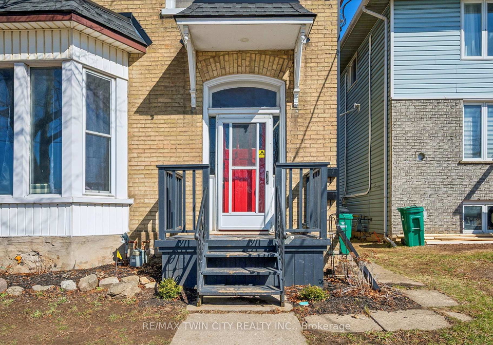 101-wellington-south-cambridge-ontario-x12975038