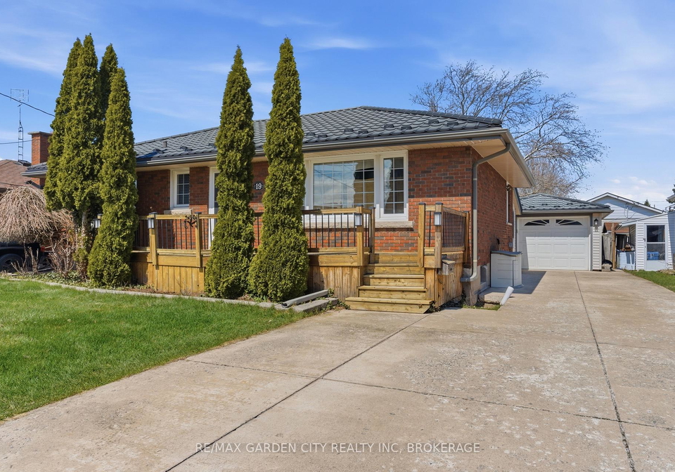 19-tamarack-avenue-st-catharines-ontario-x12975094