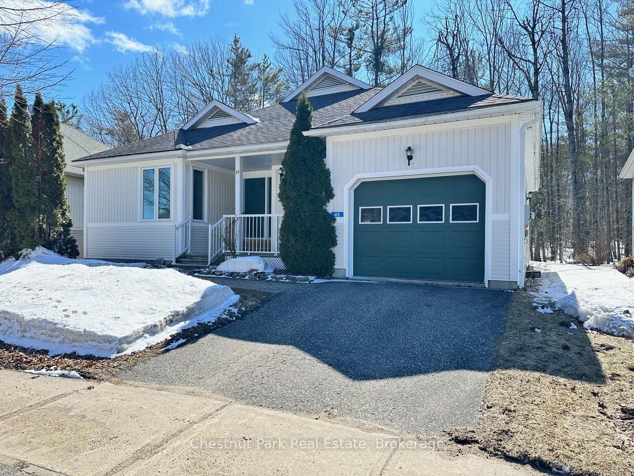 45-pine-ridge-gate-e-gravenhurst-ontario-x12975124