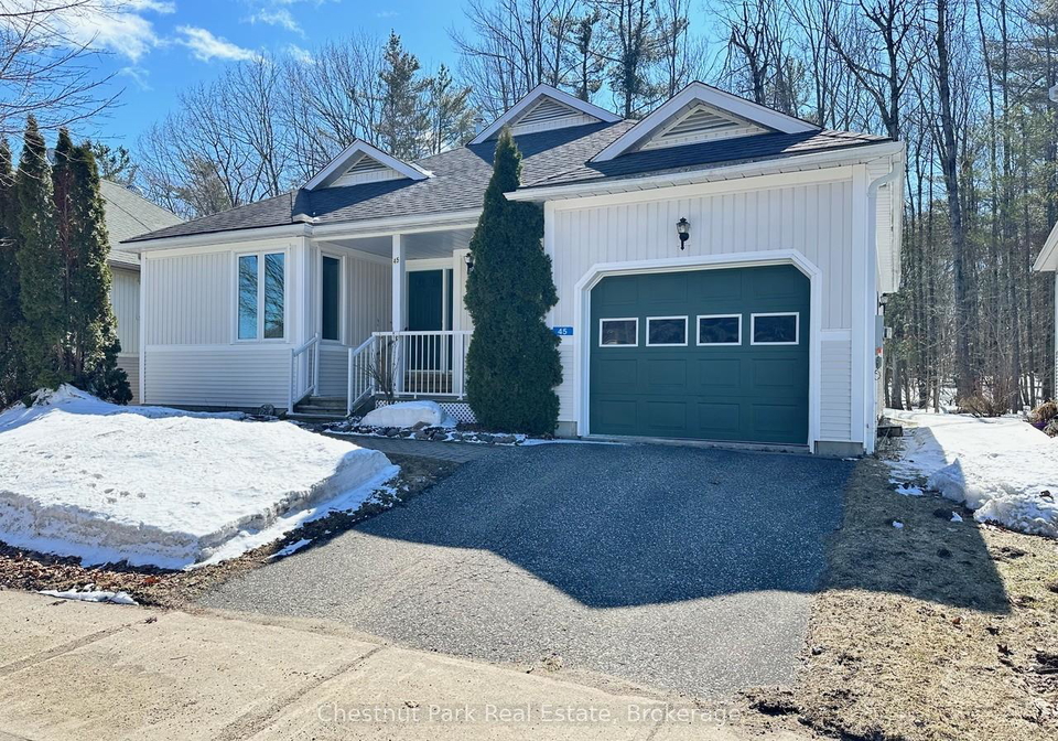 45-pine-ridge-gate-e-gravenhurst-ontario-x12975124