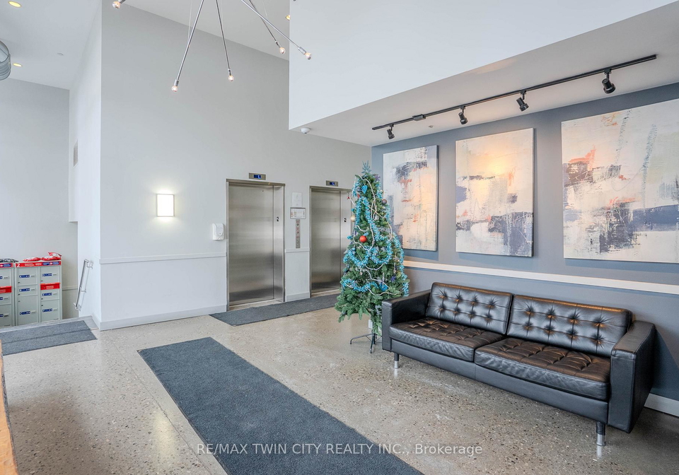 1-victoria-street-kitchener-ontario-x12975162