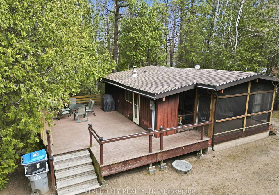 6418-robert-avenue-lambton-shores-ontario-x12975180