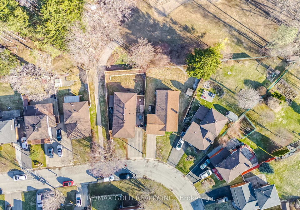 114-arrowhead-crescent-kitchener-ontario-x12975218