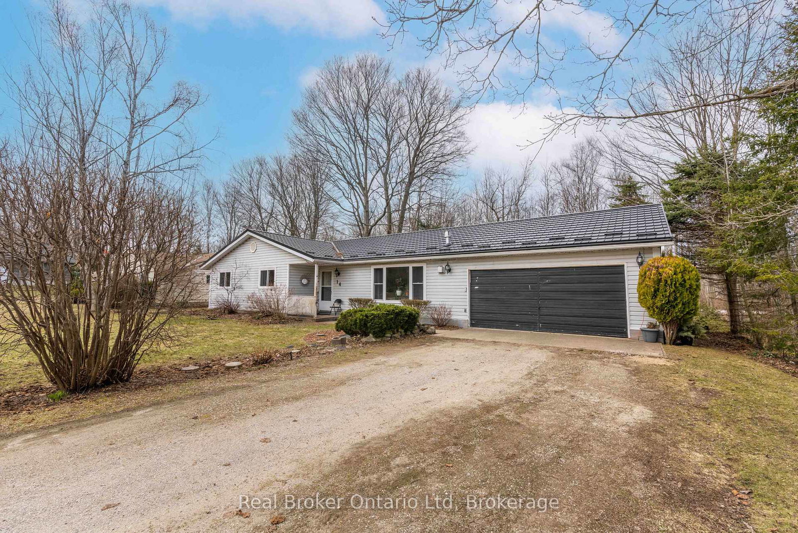 14-mapleport-crescent-s-south-bruce-peninsula-ontario-x12975240