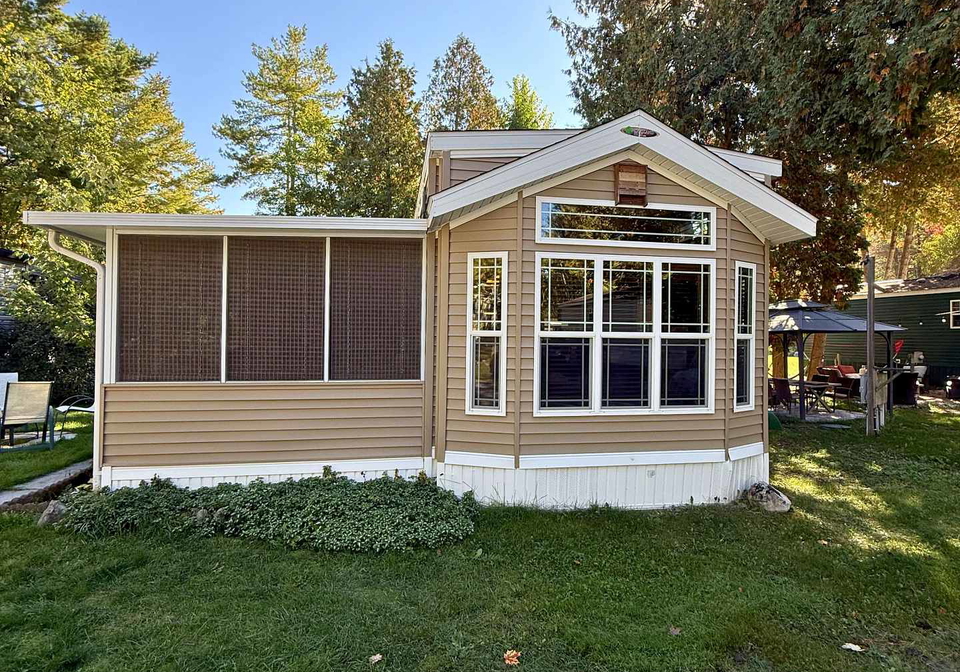 14-rockhaven-selwyn-ontario-x12975390