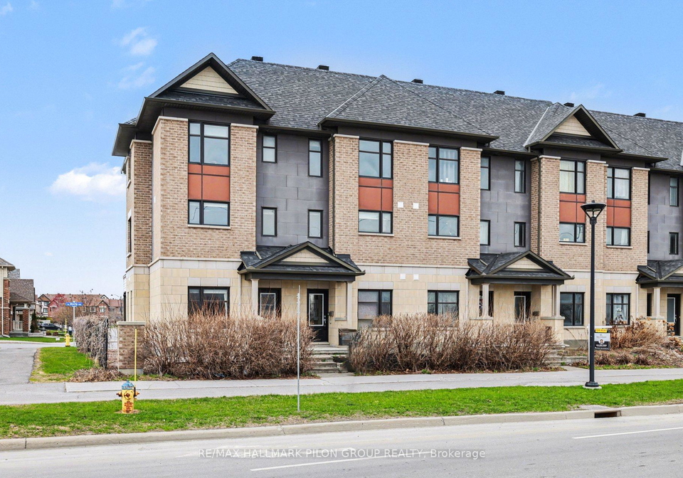 528-silvertip-lane-kanata-ontario-x12975458