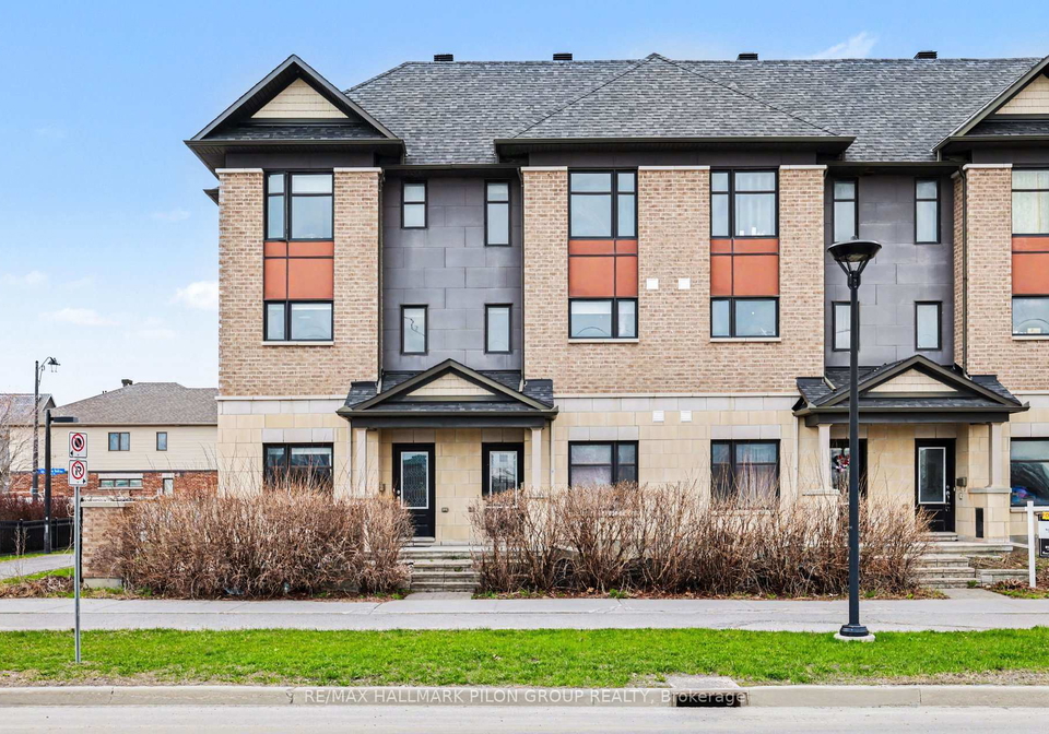 528-silvertip-lane-kanata-ontario-x12975458