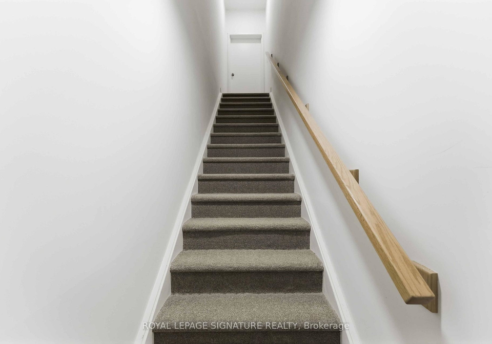 16-melbourne-avenue-st-catharines-ontario-x12975468