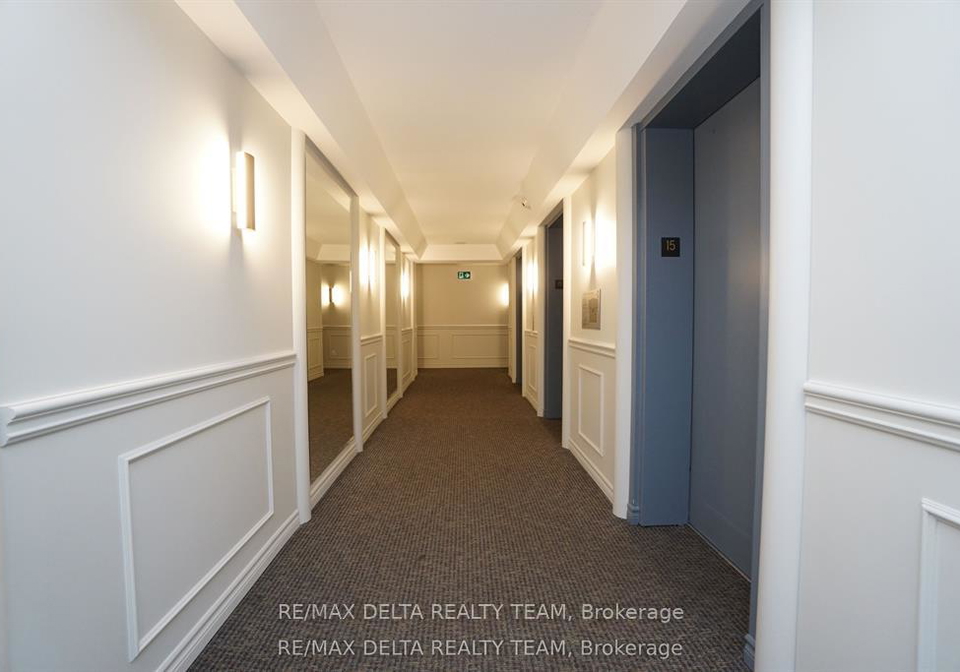 545-st-laurent-boulevard-ottawa-ontario-x12975730