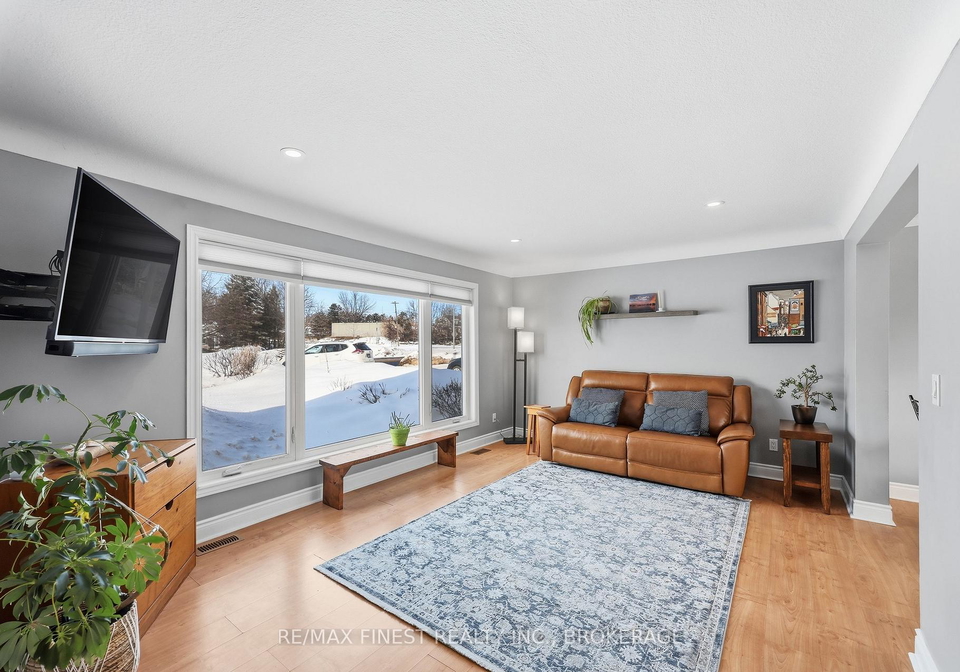 1479-montreal-street-kingston-ontario-x12975768