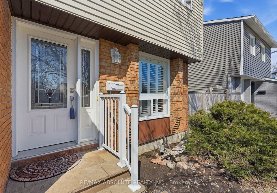 1594-st-georges-street-ottawa-ontario-x12976196