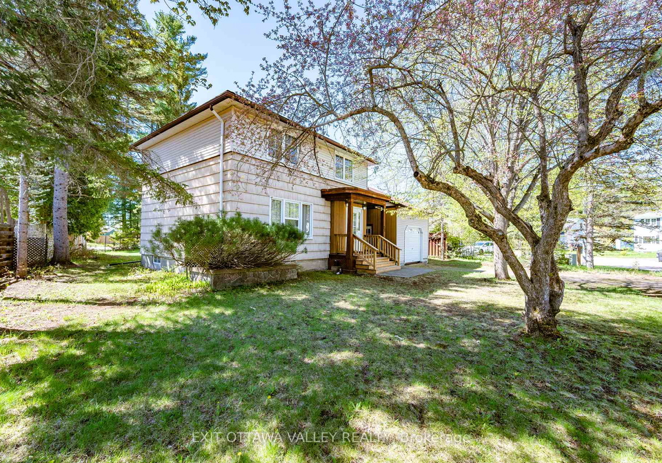 22-cabot-place-deep-river-ontario-x12976266