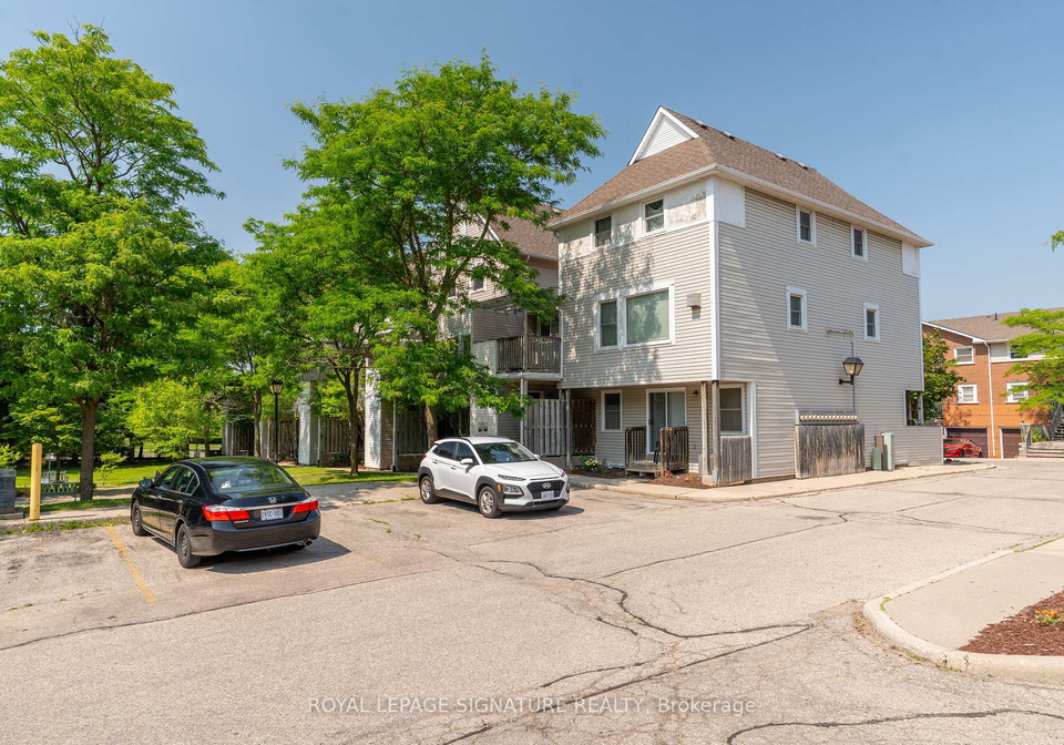 461-beechwood-place-waterloo-ontario-x12976350