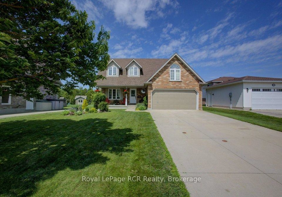 232-conestoga-street-n-wellington-north-ontario-x12976384