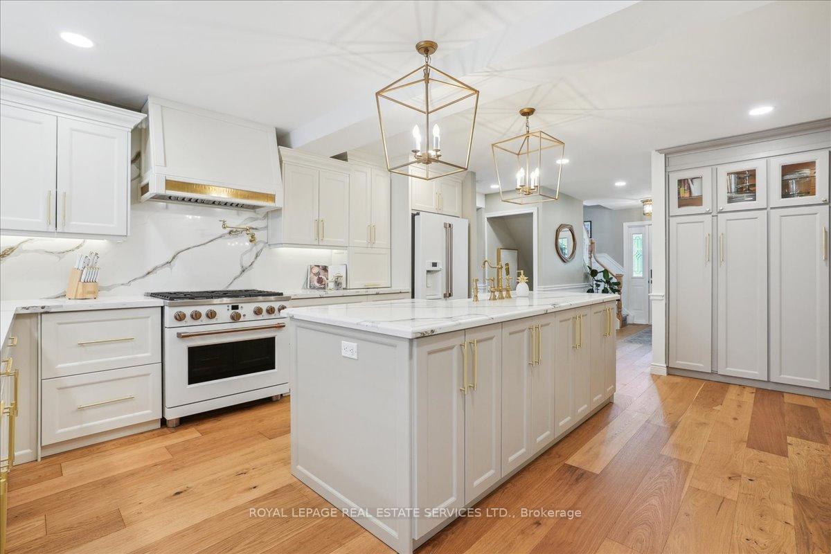 14-dubarry-boulevard-hamilton-ontario-x12976454