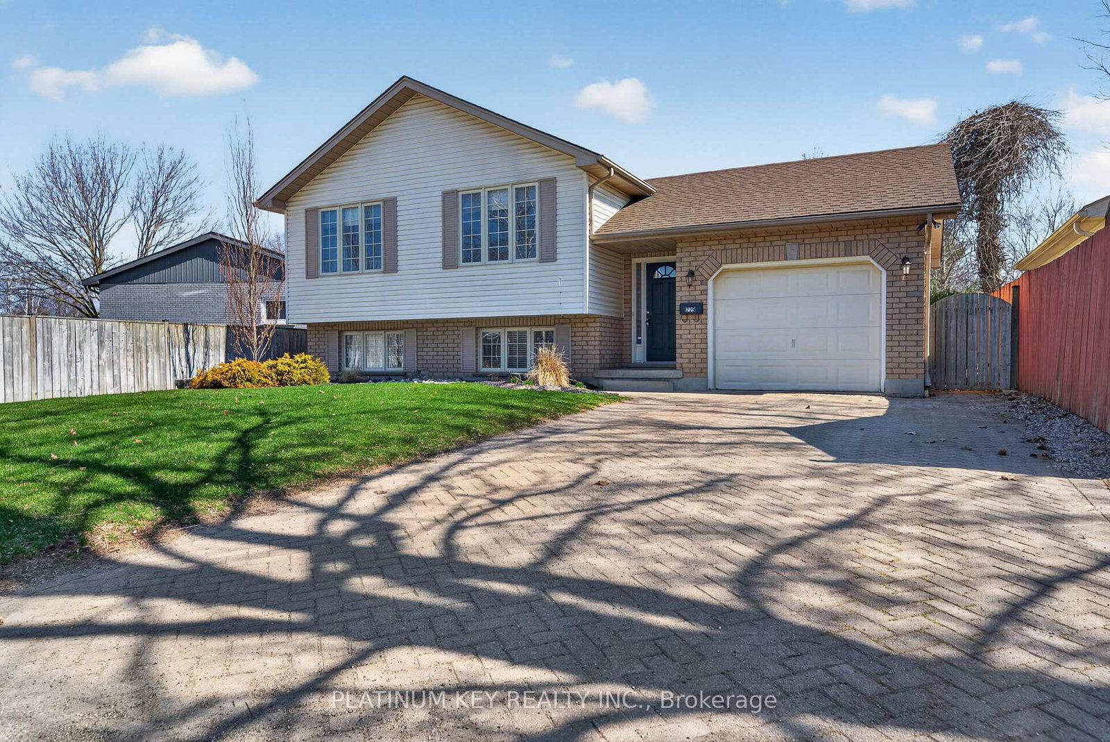 229-southfield-drive-strathroy-caradoc-ontario-x12976580