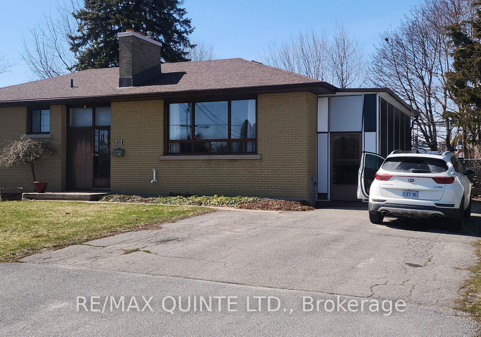 12-wedgewood-road-loyalist-ontario-x12976736