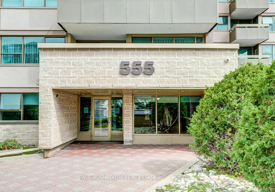 555-brittany-drive-ottawa-ontario-x12976810