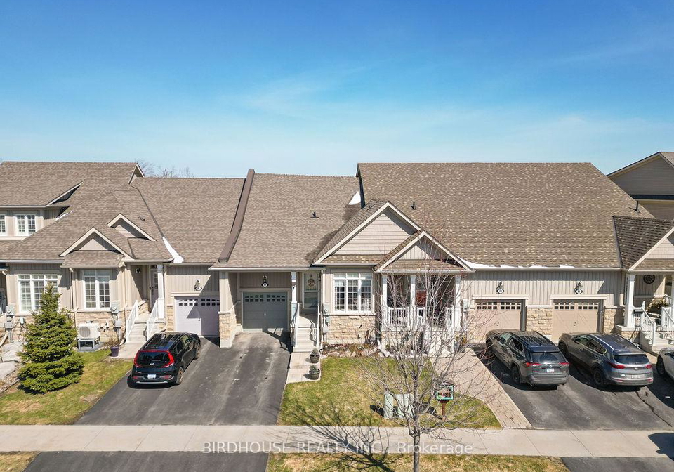 8-deacon-crescent-kawartha-lakes-ontario-x12977224
