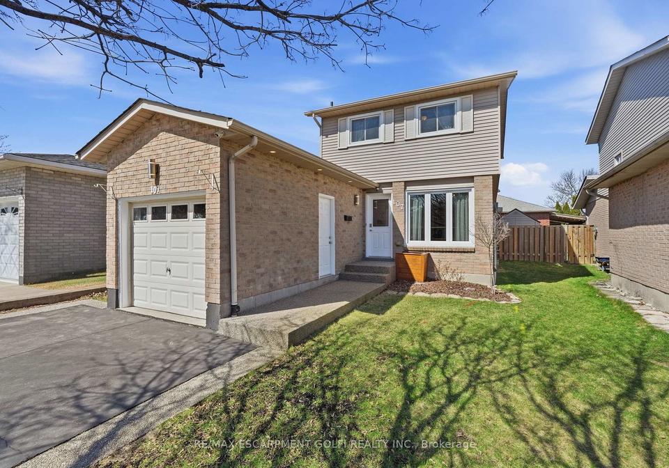 107-broughton-avenue-hamilton-ontario-x12977326