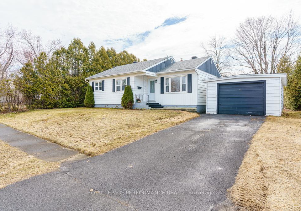 54-santa-cruz-drive-south-stormont-ontario-x12977382