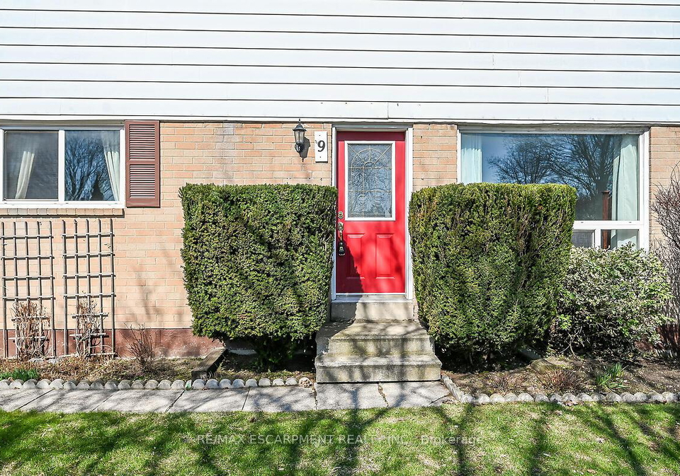 9-mellenby-street-hamilton-ontario-x12977608