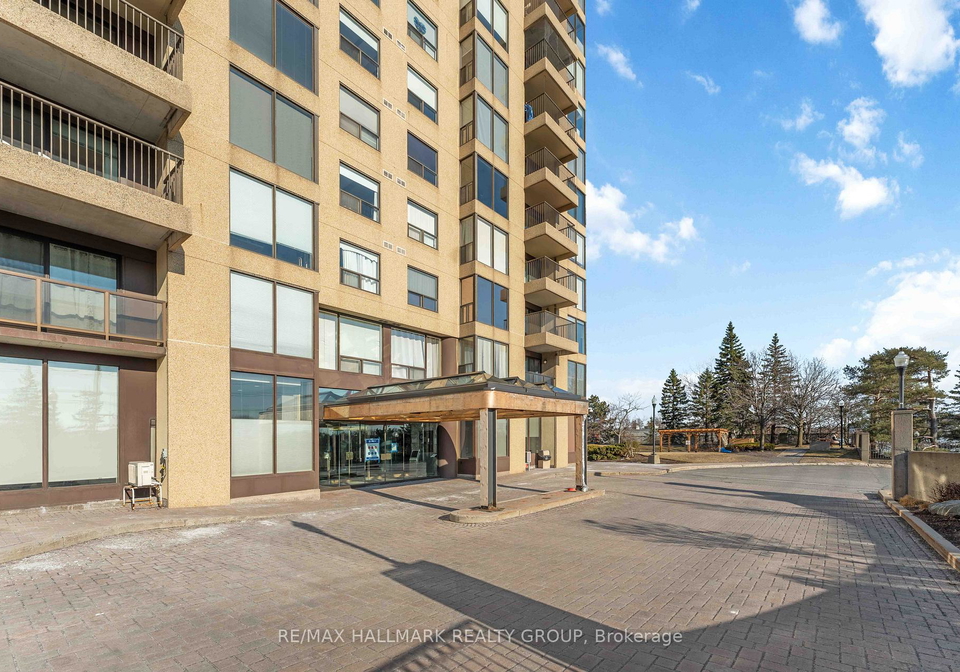 545-st-laurent-boulevard-ottawa-ontario-x12977622