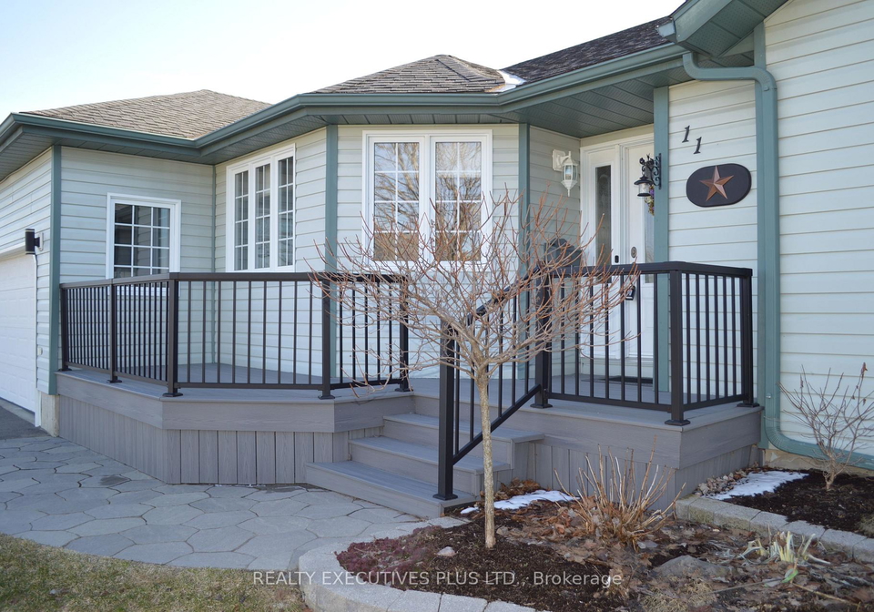 11-grove-street-south-dundas-ontario-x12977634