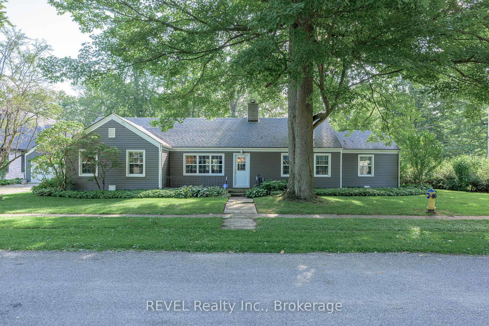 394-cherryhill-boulevard-s-fort-erie-ontario-x12977876